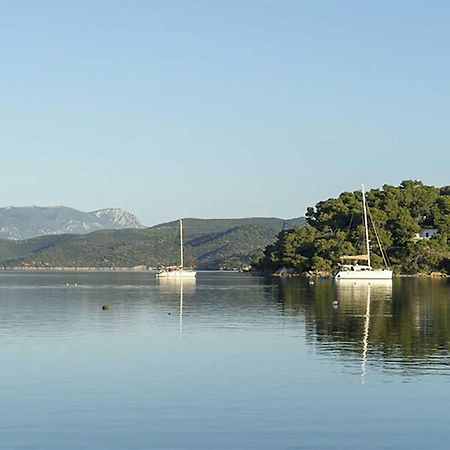 Ancora Hotel Poros Town Exterior photo